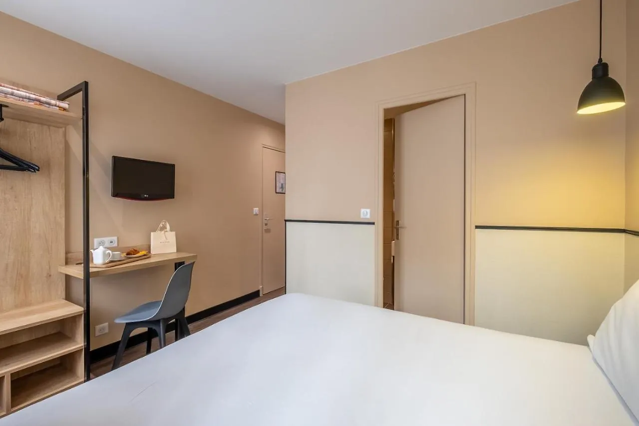 Hotel Lilas Blanc Paris