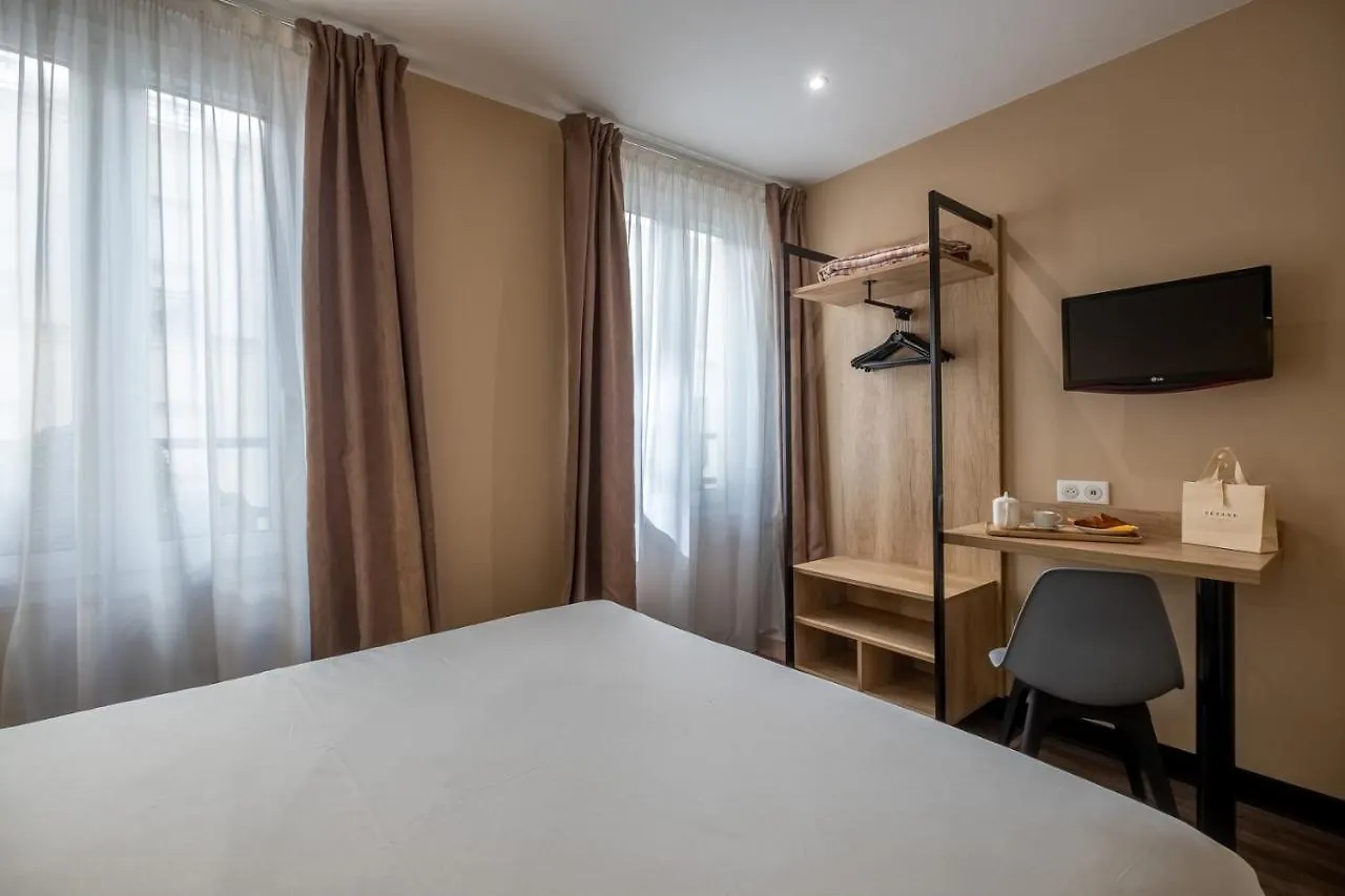 Hotel Lilas Blanc Parigi 3*,  Francia