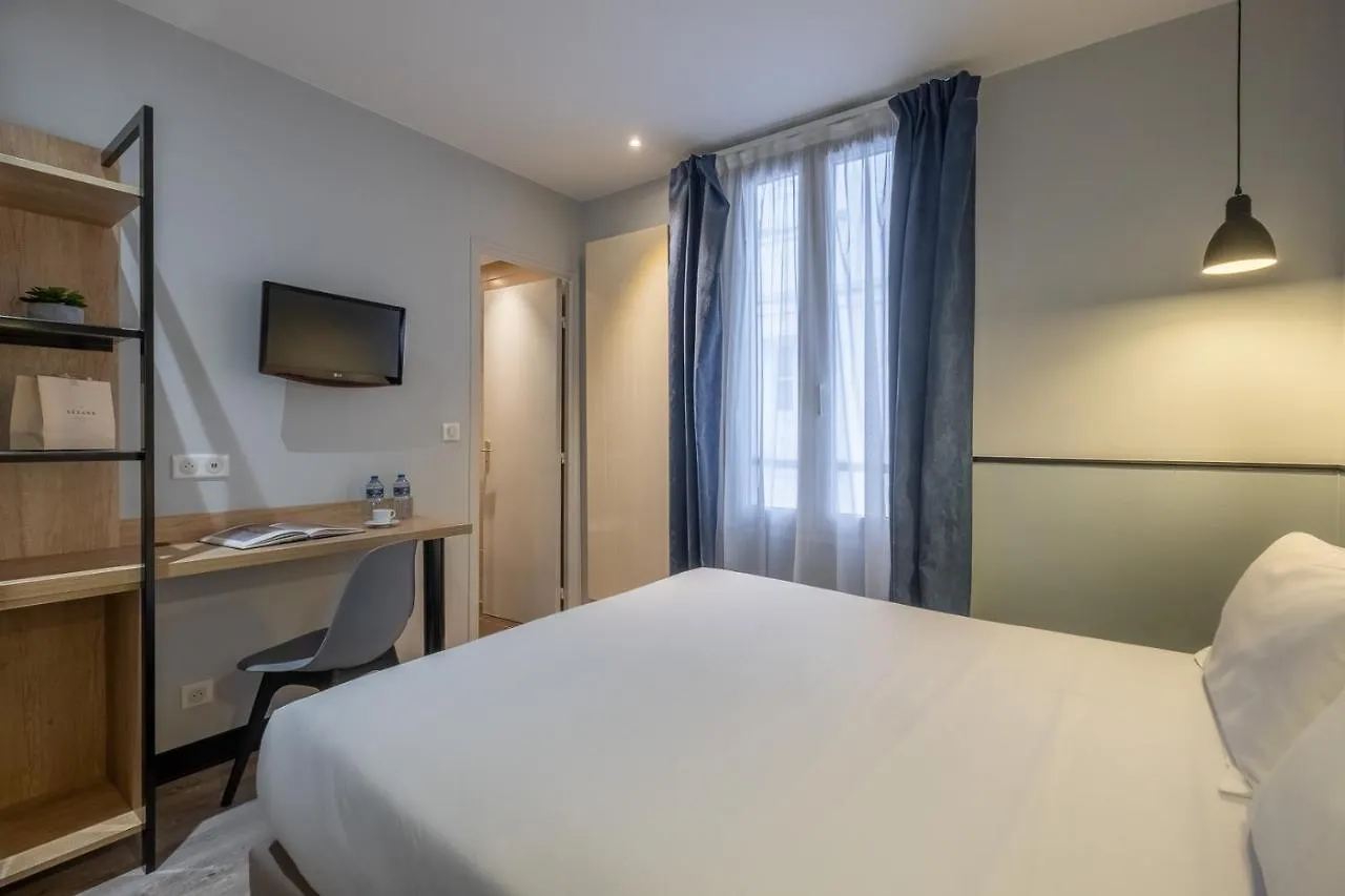 ***  Hotel Lilas Blanc Parigi Francia