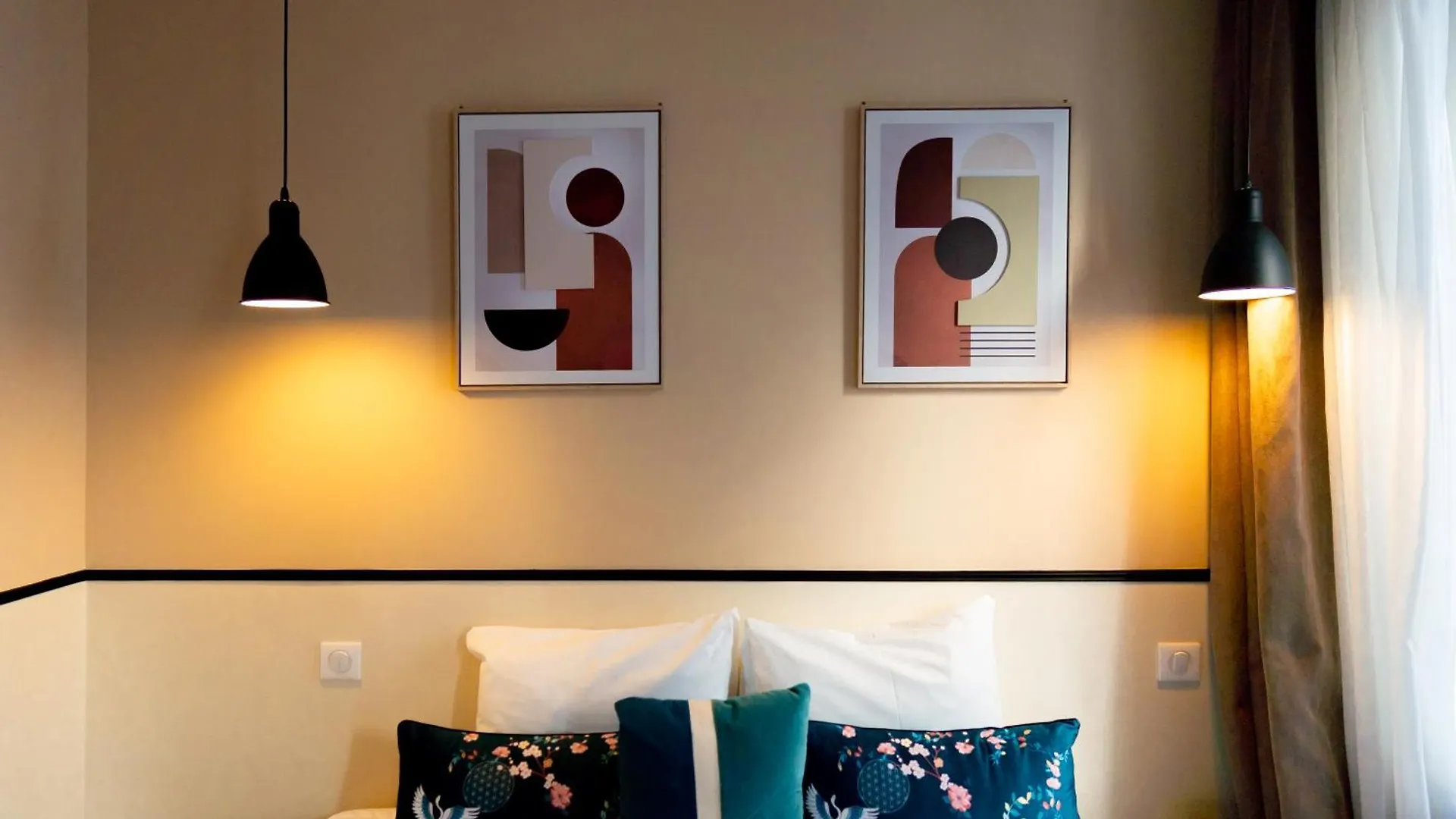 Hotel Lilas Blanc Parigi 3*,  Francia